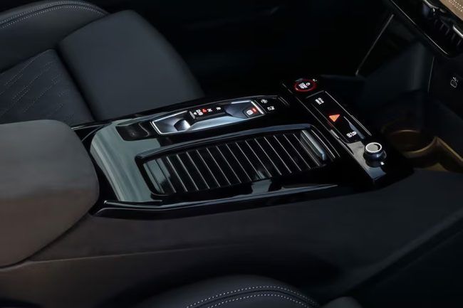 SQ6 Sportback e-tron