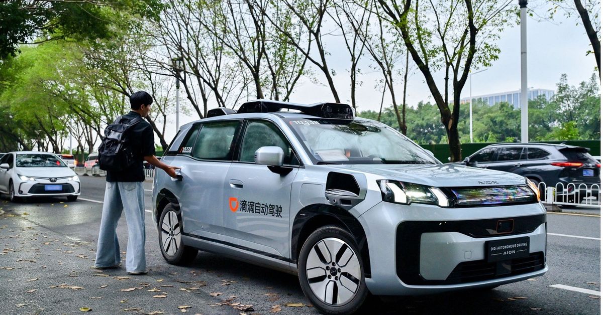 DiDi Robotaxi R2 Launches Fully Driverless Trials in UAE