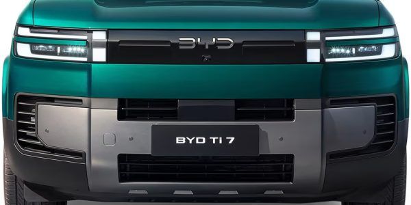 BYD Ti7