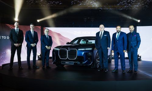 The New BMW 7 Series Debuts Panoramic iDrive and Dual-Finish Paint in Dubai