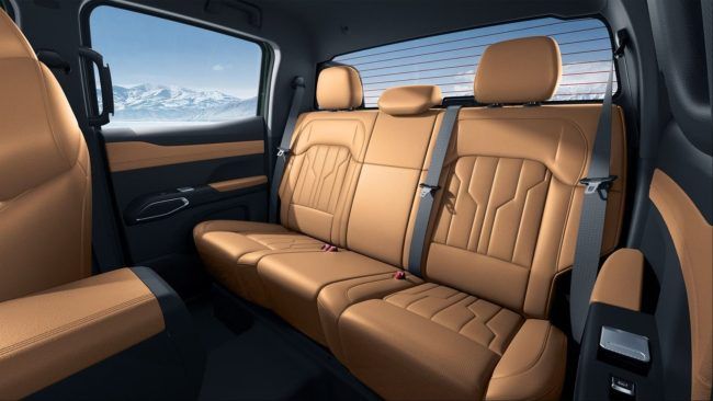 Chery Himava seats