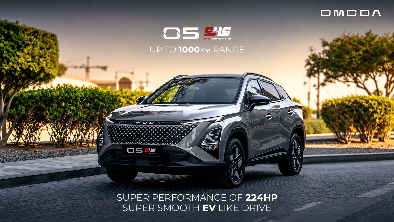 Omoda 5 SHS hybrid SUV featuring a 224hp powertrain and claimed 1,000km range.
