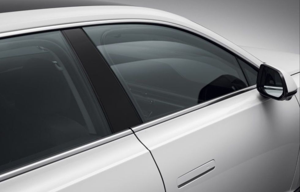 Hyundai Azera safety feature
