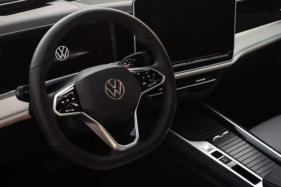 Volkswagen Passat interior