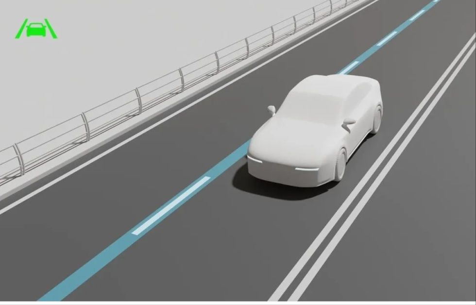 Hyundai Azera SmartSense system