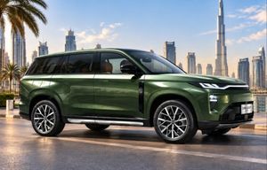 GAC GS7 PHEV: 501 hp Triple-Motor AWD Powers New Hybrid SUV