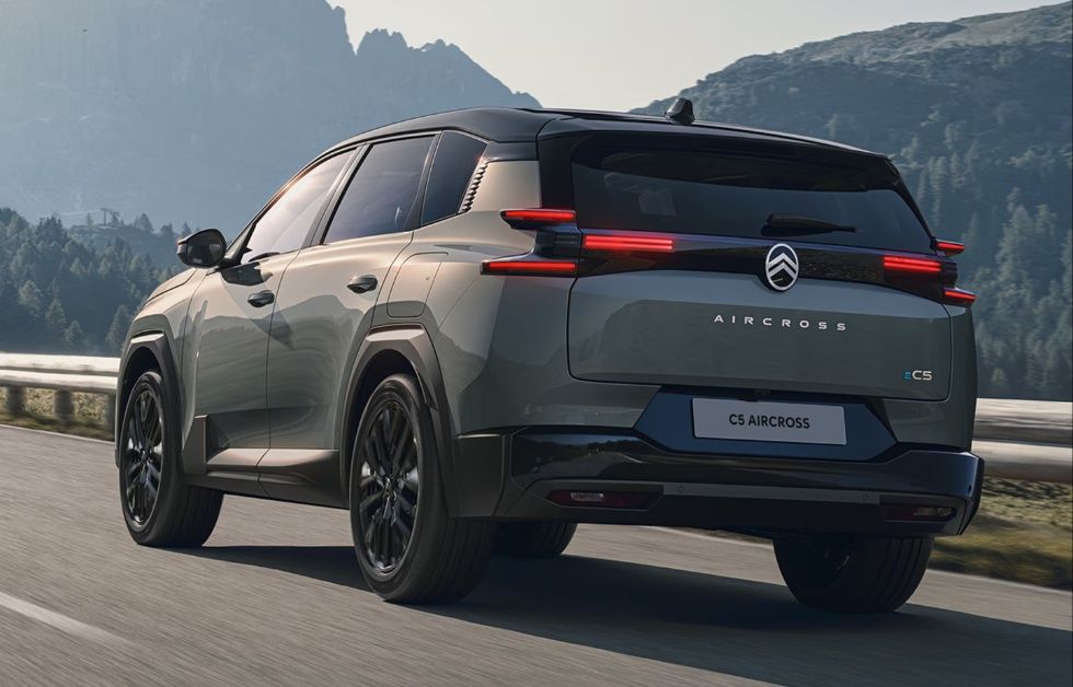 Citroën C5 Aircross back view