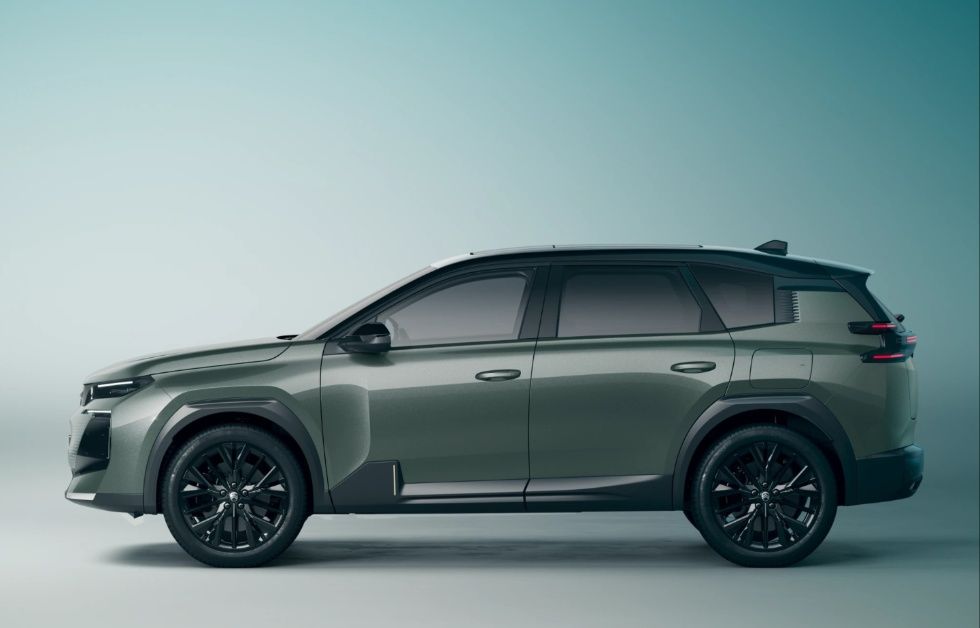 Citroën C5 Aircross side view
