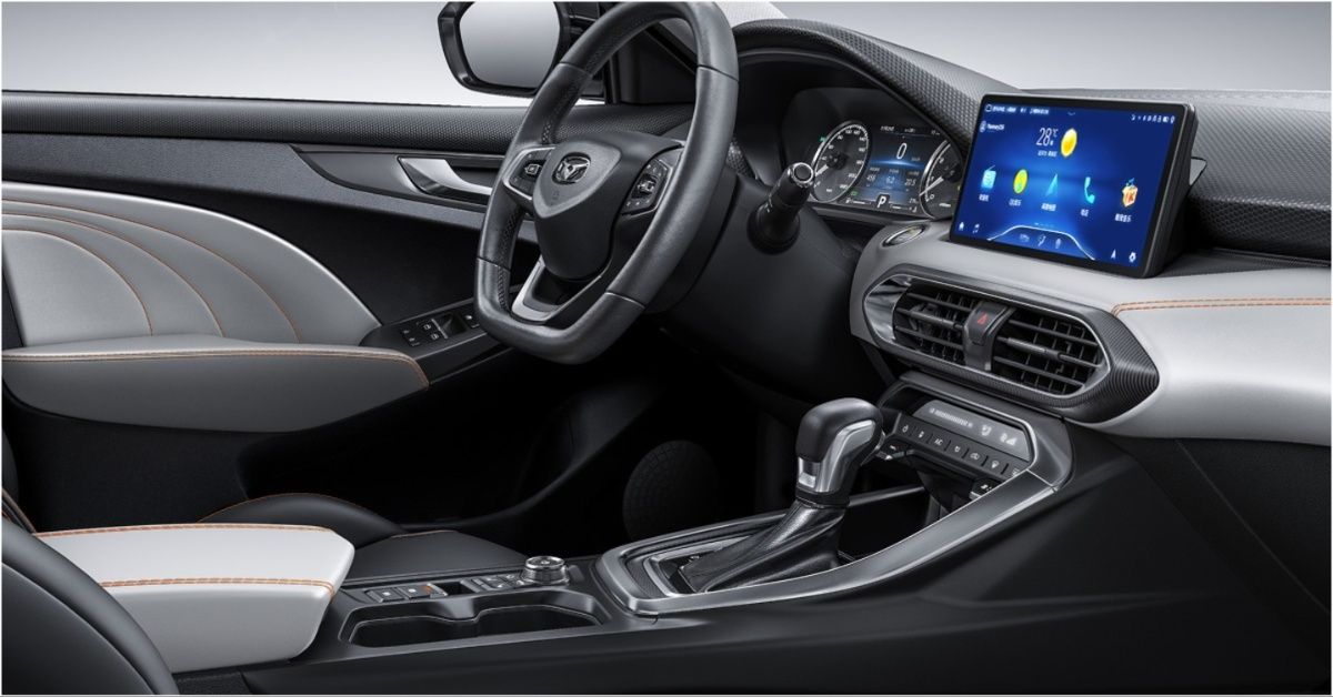 Kaiyi E5 interior