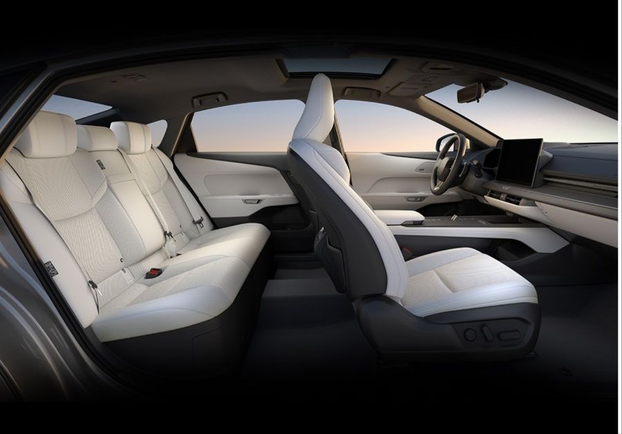 Lexus ES seats