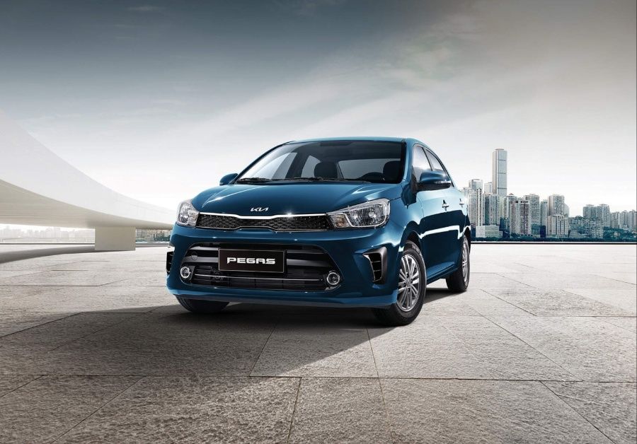 Kia Pegas front view