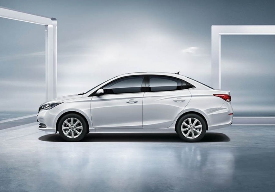 Changan Alsvin Side view