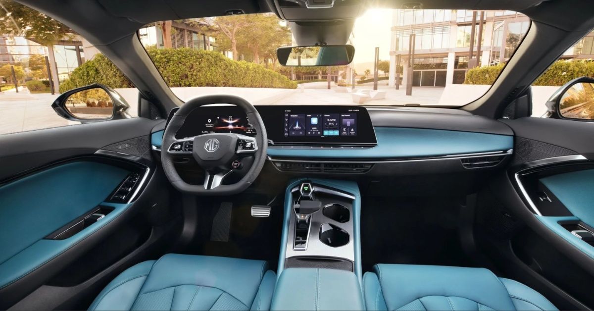MG 7 Interior View
