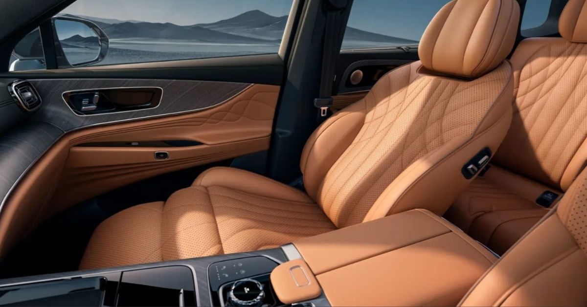JAECOO J8 Inside View