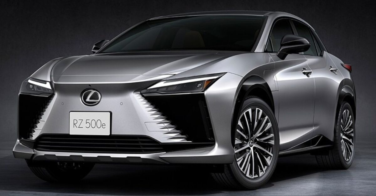 Lexus RZ500e Front View