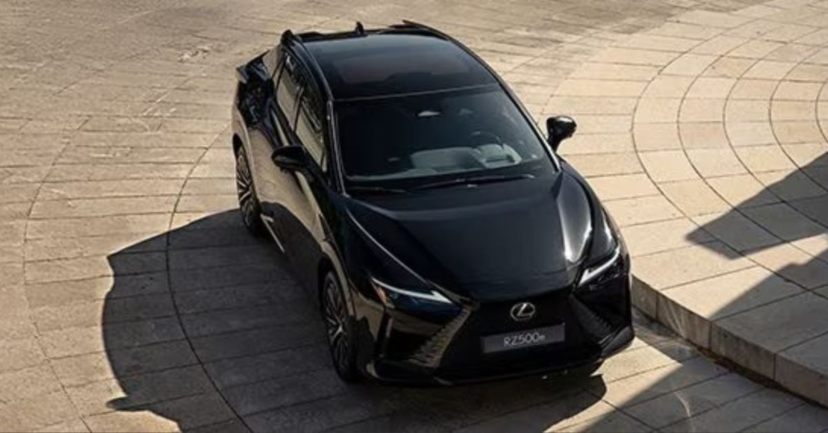 Lexus RZ500e Exterior View