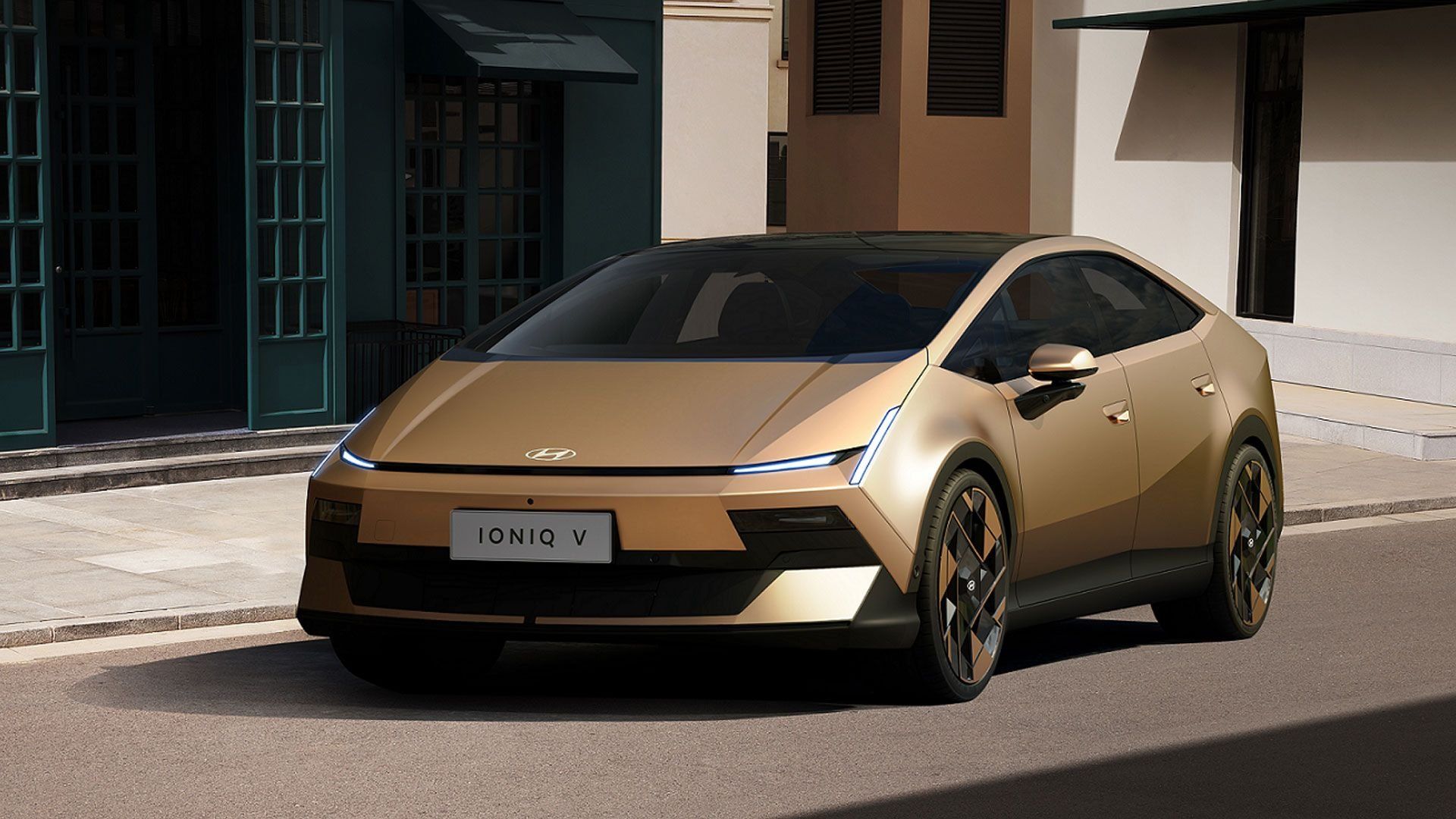 Hyundai IONIQ V Exterior