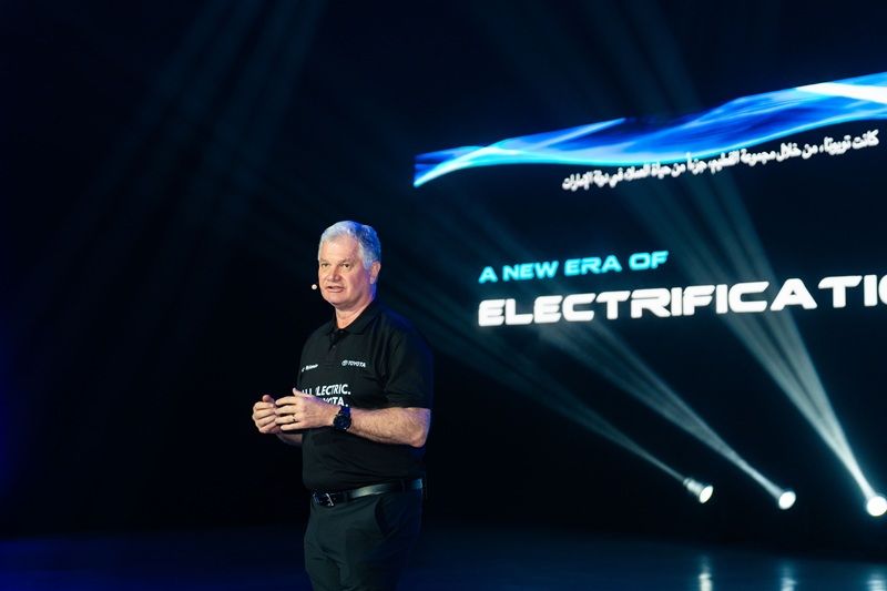 Toyota executive discusses the RAV4 plug-in hybrid during the electrification presentation