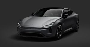 Polestar 5 Launches in the UAE With 884 HP, 678 km Range and 22-Minute Fast Charging