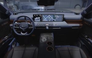 Genesis’s Expandable Screen Technology: Is This the Future of Luxury Car Interiors?