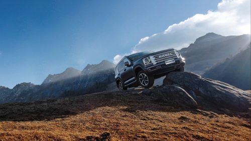 Haval H9 Safety Explained: 360 Camera, Adaptive Cruise and Hill Aids for UAE Family Drivers